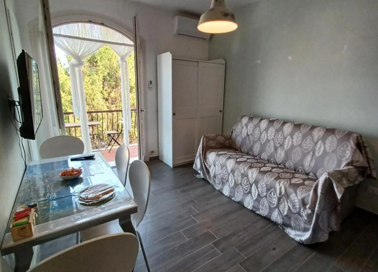 Sweet Home A 800 M Dal Centro E Dal Lago 佩斯基耶拉德加达