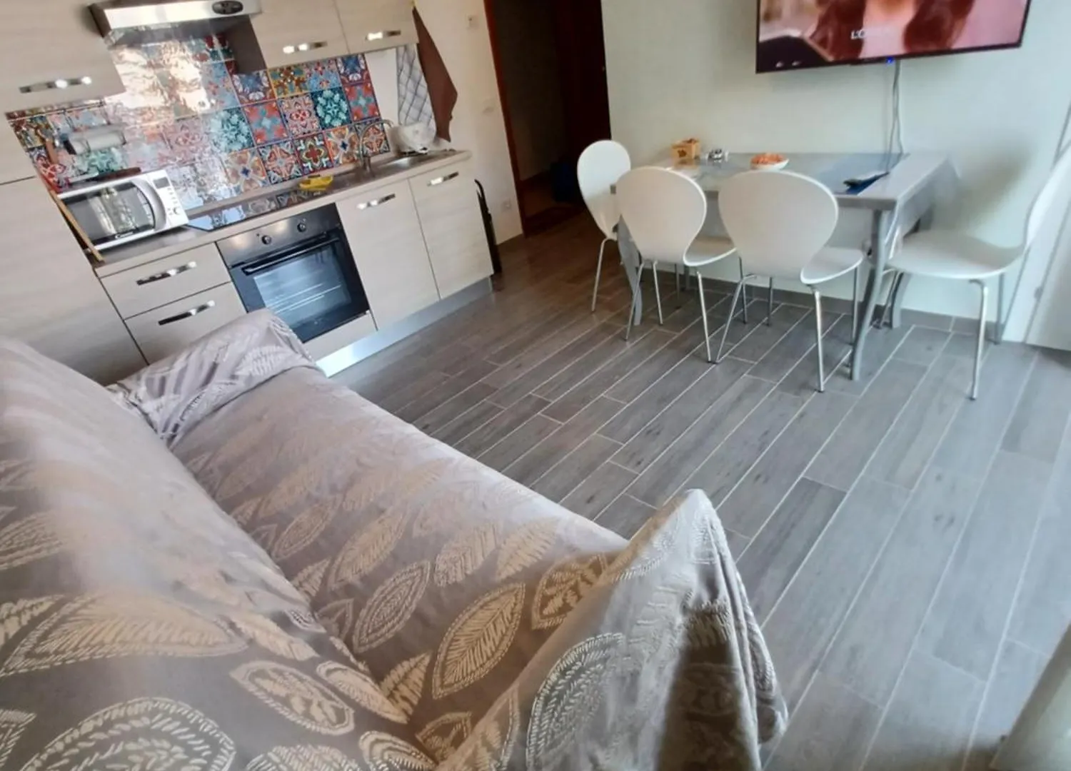 Sweet Home A 800 M Dal Centro E Dal Lago 佩斯基耶拉德加达